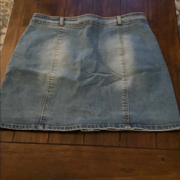 CHIQLE || Jean Mini Skirt - Picture 2 of 4